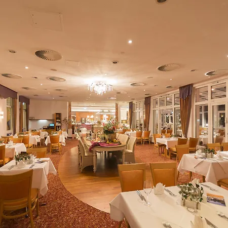 酒店 Dorint Seehotel Binz-therme